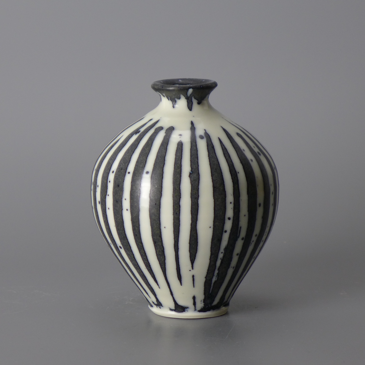 Black and White Stripe Small Round Vase