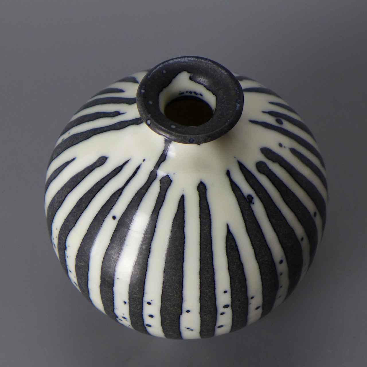 Black and White Stripe Small Round Vase