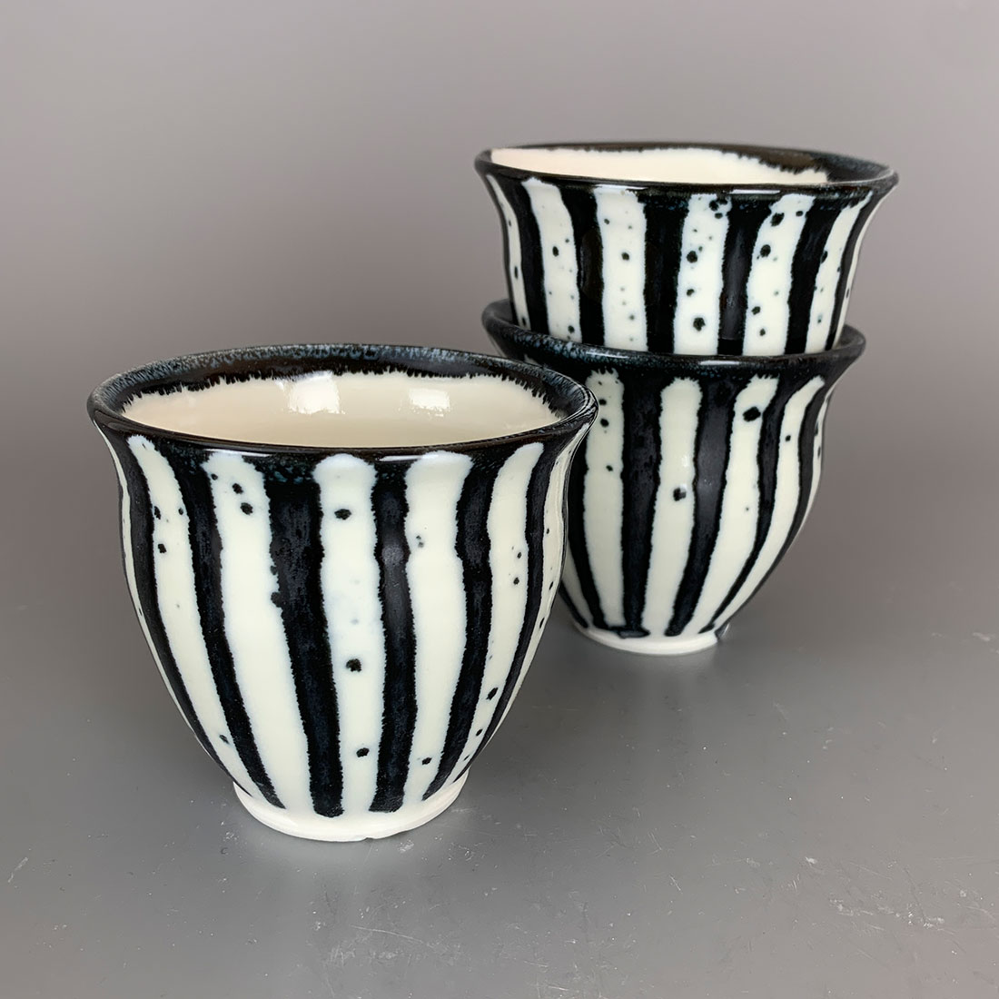 Black and White Stripe Tea Bowl